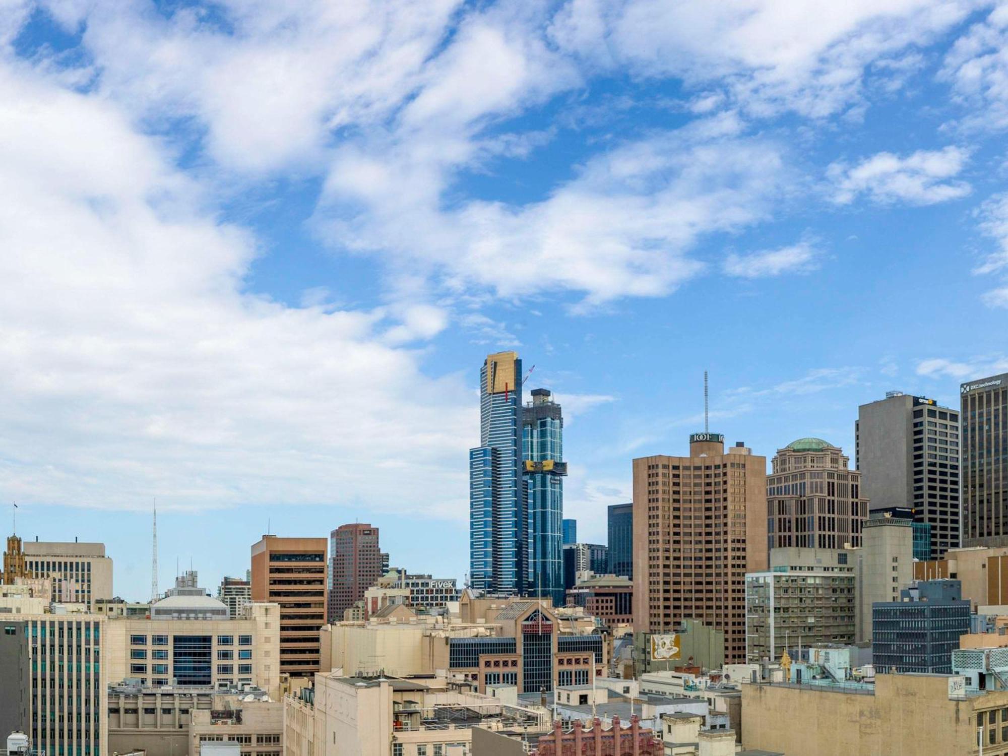 Pullman Melbourne City Centre מראה חיצוני תמונה Skyline of Perth