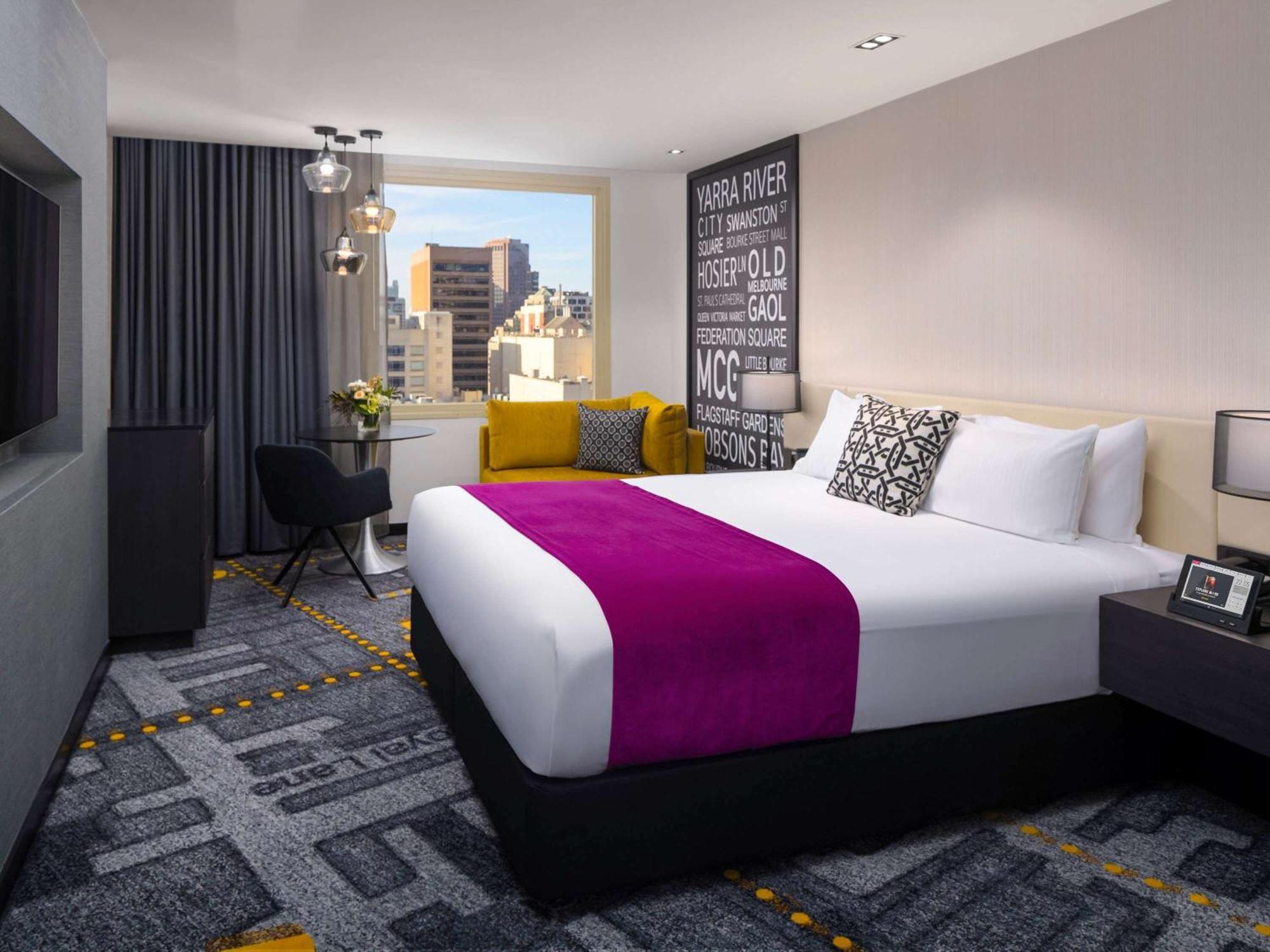 Pullman Melbourne City Centre מראה חיצוני תמונה A room at the hotel