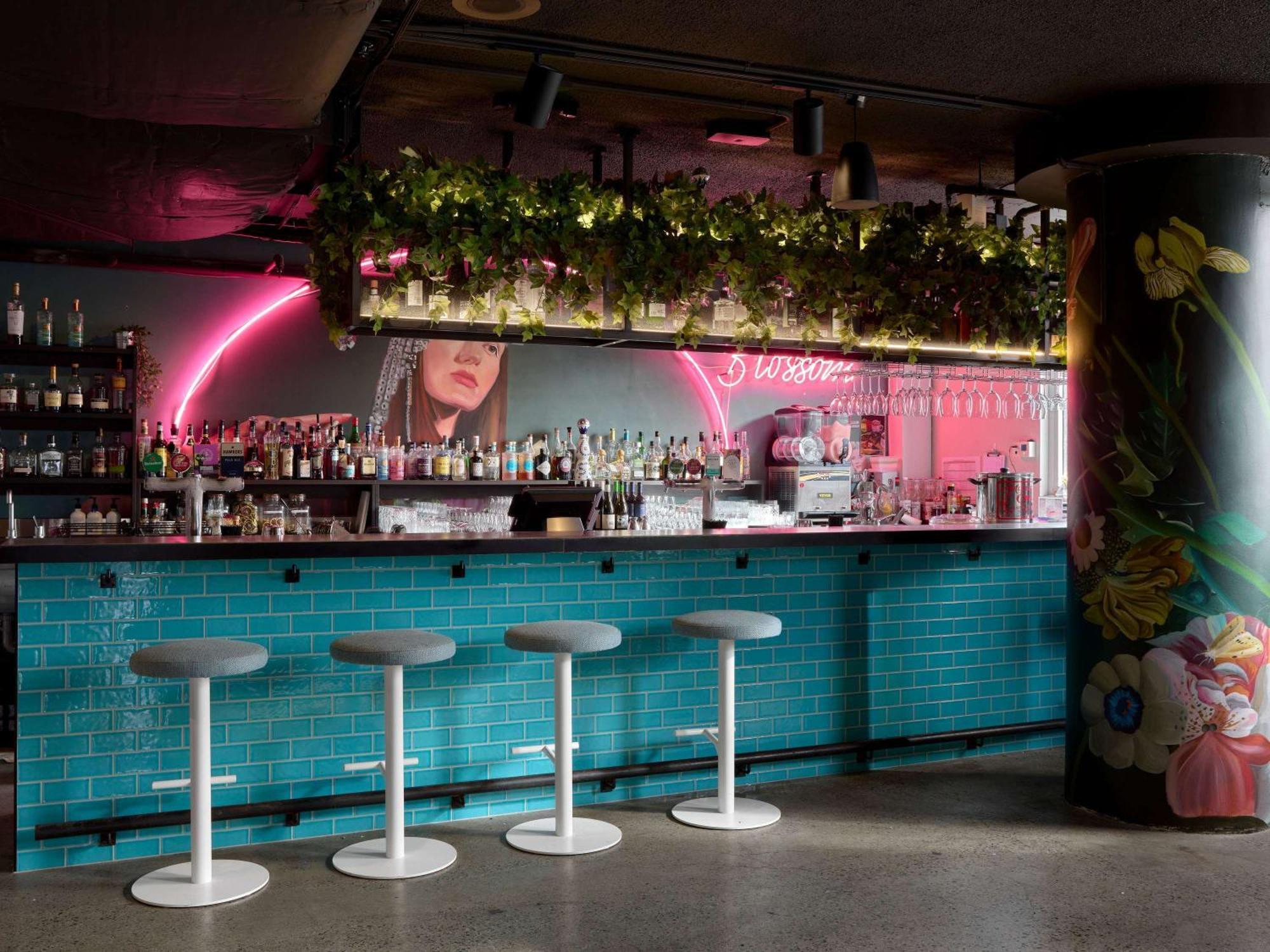 Pullman Melbourne City Centre מראה חיצוני תמונה The bar at the 2018 edition of the festival